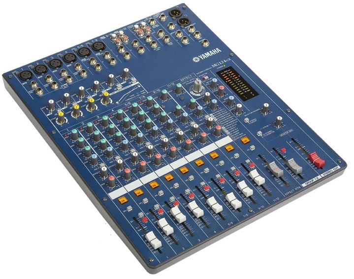 Mixer Yamaha MG124 CX