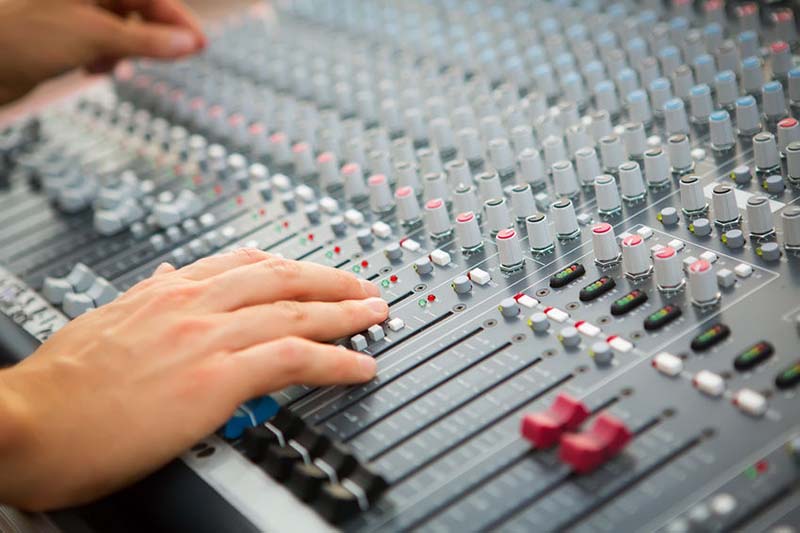 Có những loại Equalizer nào trong hệ thống âm thanh